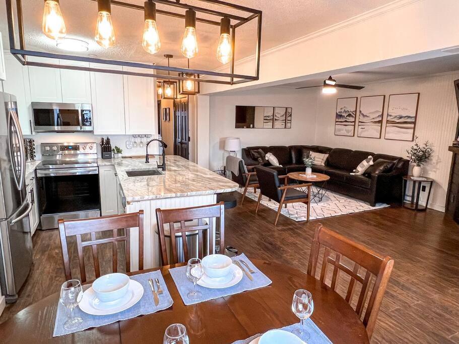 202D Summit - Completely Remodeled Modern Condo In Summit! Snowshoe Eksteriør billede
